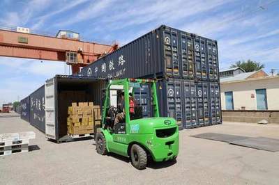 提速新物流 北京至廣州首列時速120公里快速多式聯運班列啟程，助力家具零配件高效流通